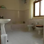 14, Triq Il Mithna * Qala
